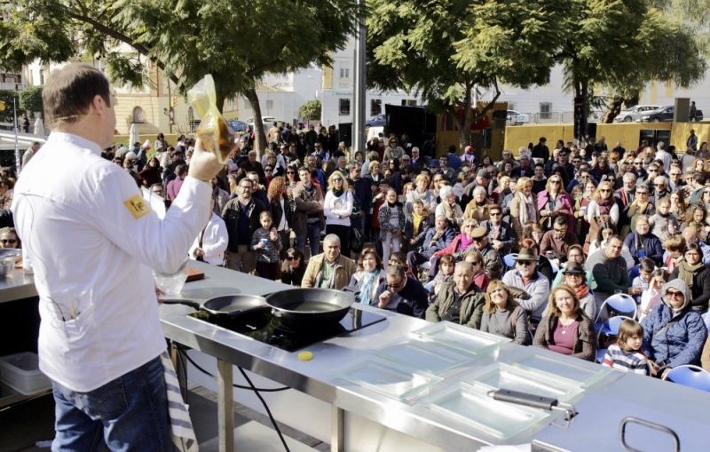 Más de 5.000 personas participan en el programa de actos de celebración del centenario del Barrio Obrero