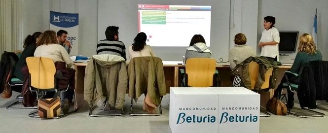 La Diputación asesora a 50 jóvenes de la provincia durante las sesiones informativas del programa Erasmus Plus