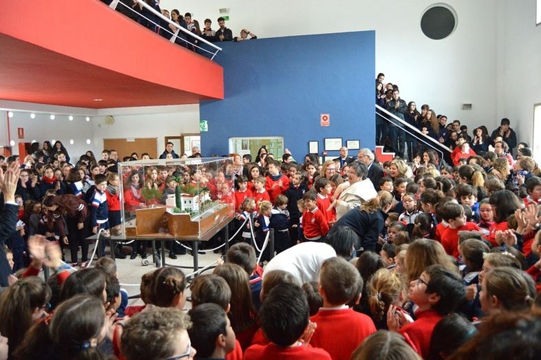 El Molière presenta en su centenario una maqueta del viejo Colegio Francés