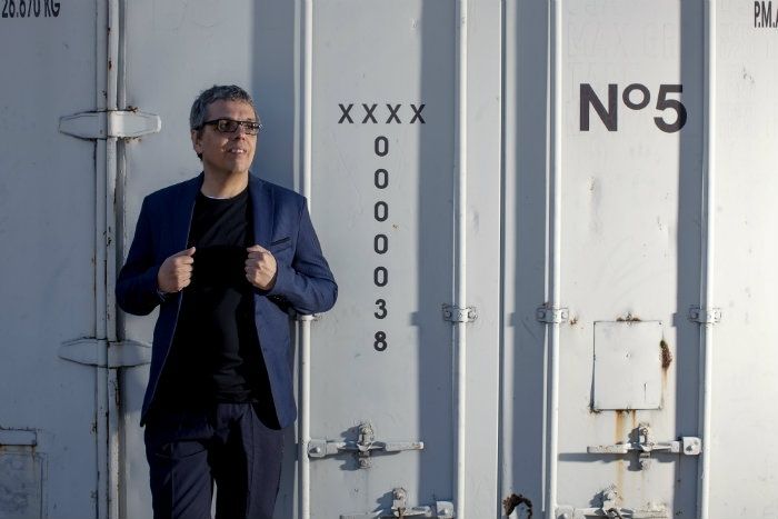 Pedro Guerra abre una programación primaveral del Gran Teatro con 'El club de la comedia', jazz y teatro