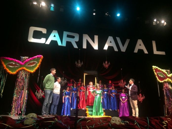 Valverde inaugura su Carnaval 2017 con un original pregón de la mano de la peña ‘Los Jartibles’