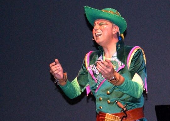 Manuel González 'El Tubito' pregona los carnavales isleños con un espectacular repaso de medio siglo de carnaval de teatro