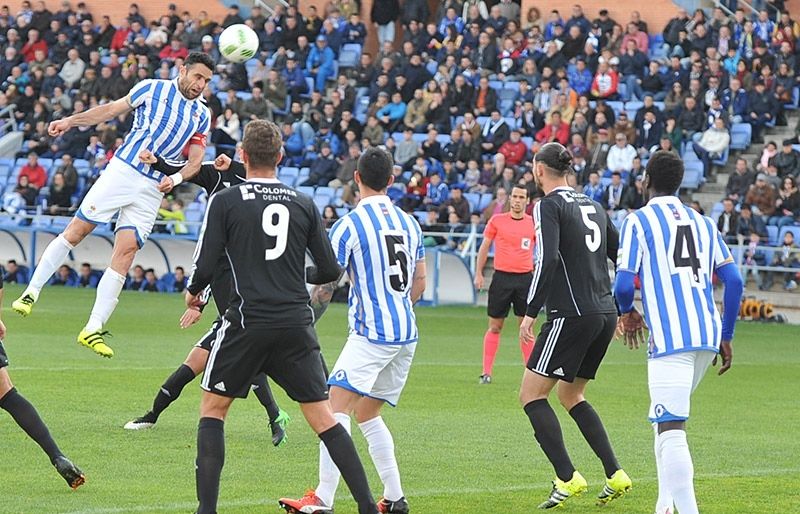 Miguelito conquista el triunfo en el descuento con un golazo de oro (1-0)