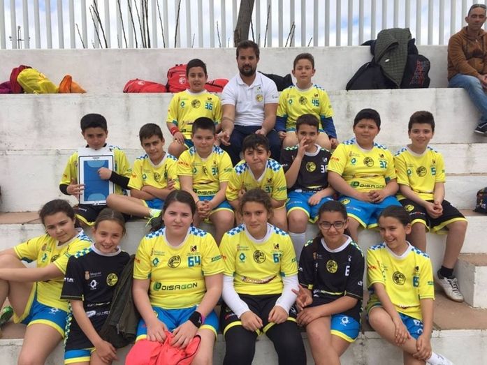 Los equipos alevines del PAN Moguer participan en el Día del Balonmano Base Andaluz