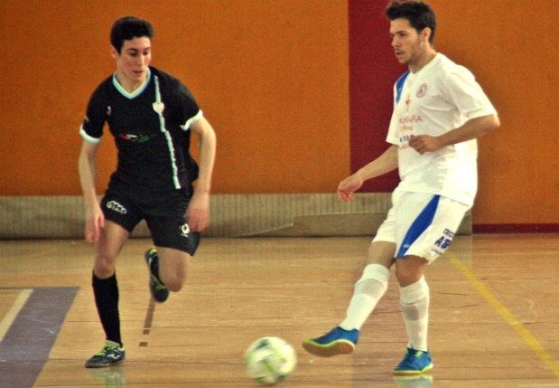 El Smurfit Kappa golea 8-2 al San Juan en el derbi y también ganan Almonte y Villalba por 4-2