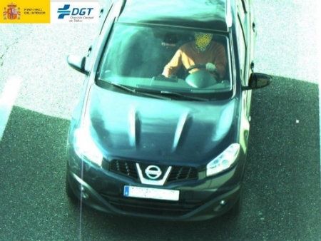 Comienzan a funcionar en seis carreteras onubenses las cámaras que vigilan el uso del cinturón de seguridad
