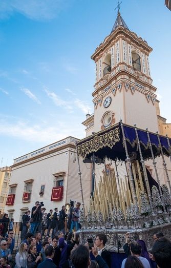 Tiempo retardado de Fe, resignación, silencio y soledad 