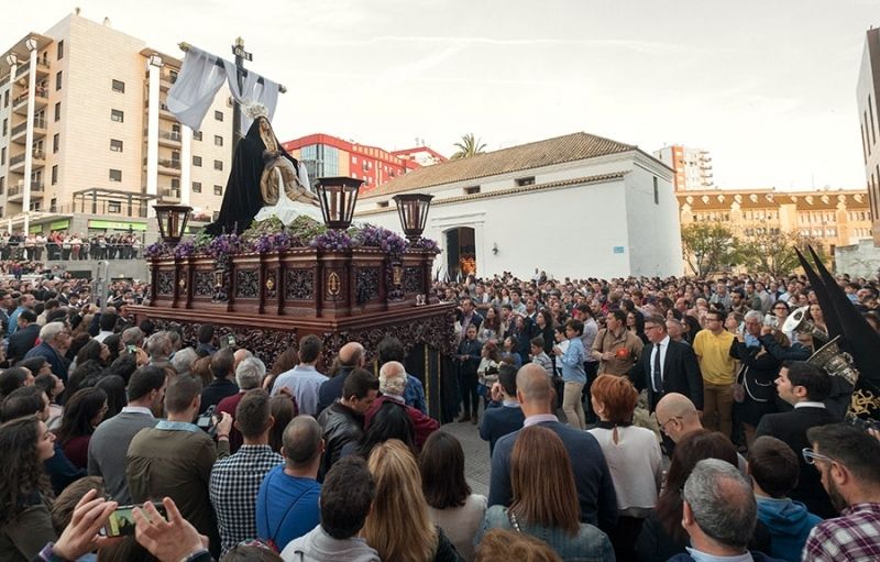 Tiempo retardado de Fe, resignación, silencio y soledad 