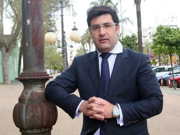 El runrún: Jesús León vuelve a escena