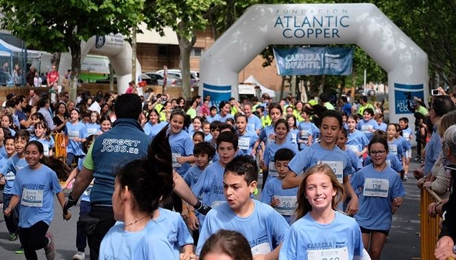 La Fundación Atlantic Copper recauda más de 1.600 kilos de alimentos en la carrera 'Kilos x Km'