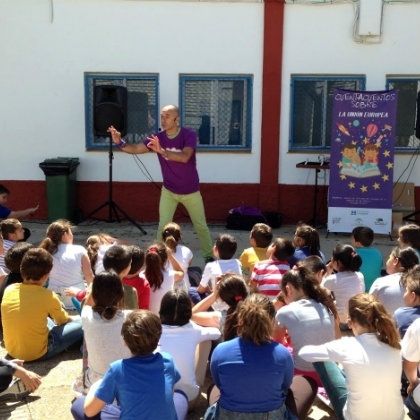 “Cuentacuentos sobre la Unión Europea” anticipa las actividades de Diputación en el Día de Europa 