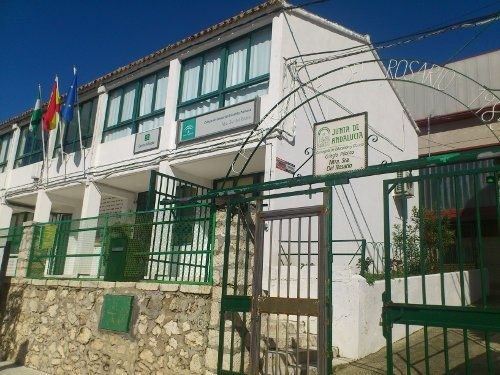 La Junta moderniza el sistema de climatización del colegio Nuestra Señora del Rosario de Rosal de la Frontera