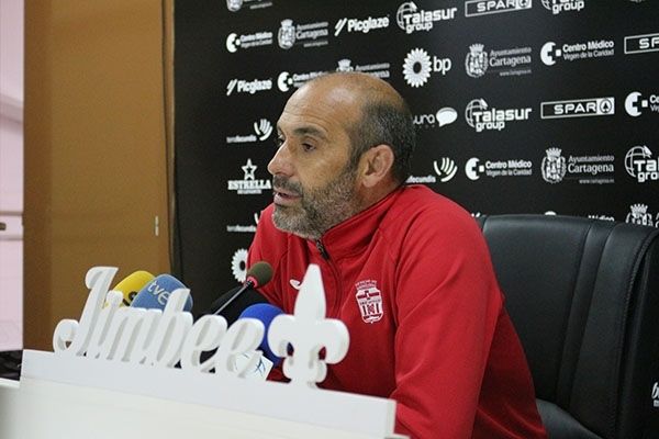 Monteagudo: 'Somos el único equipo que hemos estado 37 jornadas en playoff y merecemos estar'