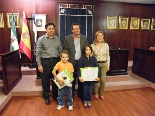 Dos escolares de Lepe, finalistas del Concurso Internacional de Dibujo Infantil de 'aqualia'