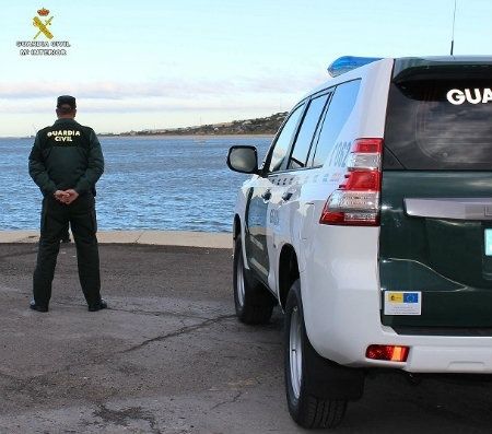 Arrestan a un varón que falsificó la matrícula de una embarcación
