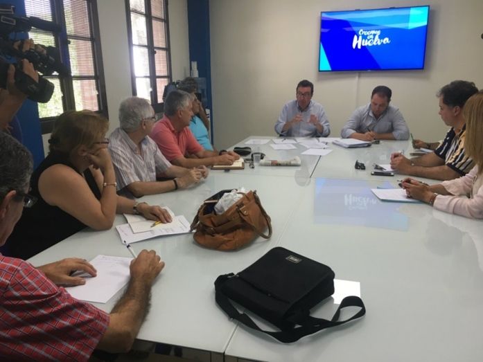 El PP califica de “ridículo” el refuerzo sanitario para verano anunciado por la Junta
