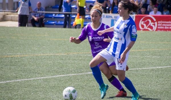 Alicia Redondo da el salto y militará, con 15 años, en la primera plantilla del Sporting Huelva