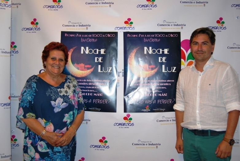 Isla Cristina celebra 'La Noche de Luz' este fin de semana 'para que el dinero se quede en casa'