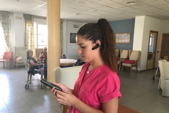 El Premio al Valor Social de Cepsa a la residencia 'San Antonio Abad' mejora la asistencia a mayores
