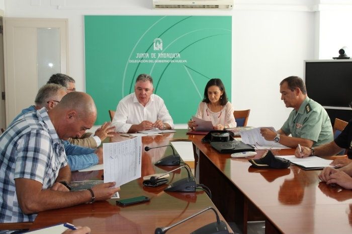 Junta y Gobierno intensifican la coordinación para hacer frente a los incendios en Huelva