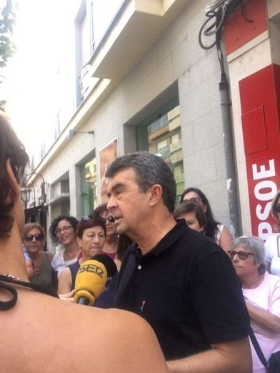José Martín denuncia un 'burdo intento' de alejarle de la militancia y pide que se aparte a Ferreras