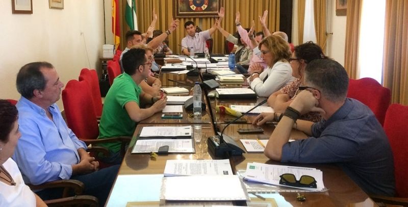 El Pleno de Valverde se declara simbólicamente ‘municipio libre del impuesto de sucesiones y donaciones’