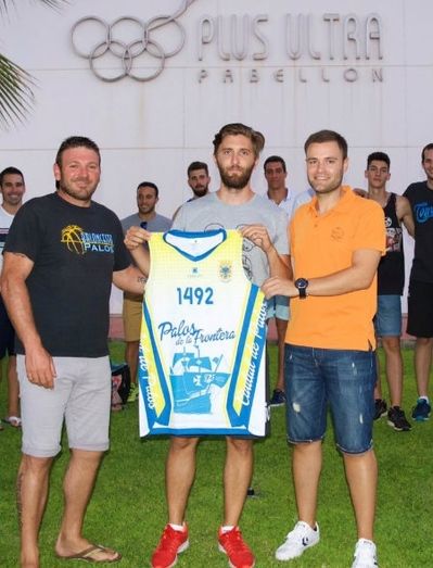 Refuerzos de nivel para la línea exterior del CB Ciudad de Palos
