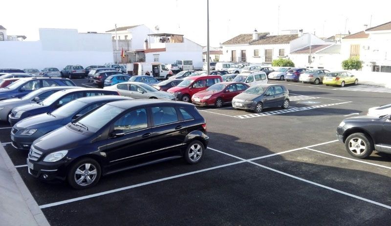 Abierto al público el nuevo parking gratuito situado en pleno centro de Almonte