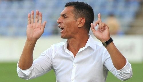 Casquero todavía no ha repetido ni una vez alineación en las nueve primeras jornadas del campeonato