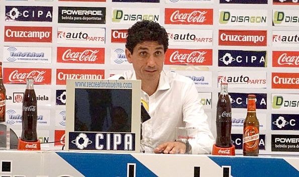Pavón se va con Viqueira al filial del Nástic