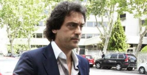 Juanma López quiere que Casquero se siente en el banquillo el domingo pero en la zona noble del Recre hay dudas