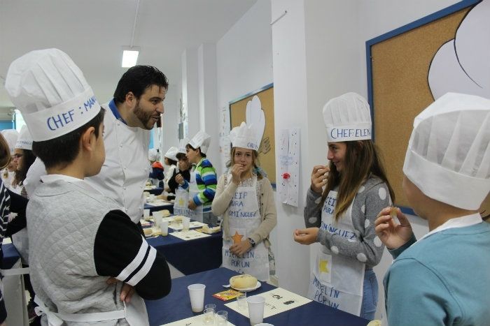 Masterclass de Xanty Elías en el colegio Pura Domínguez de Aljaraque