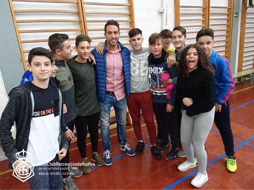 Los alumnos del IES Estuaria disfrutaron de la visita de Diego Jiménez y Boris Garrós