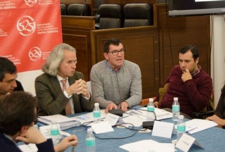 La Comisión de Turismo apuesta por la necesidad de un pacto en el sector y confía en el PEpH como herramienta para lograrlo