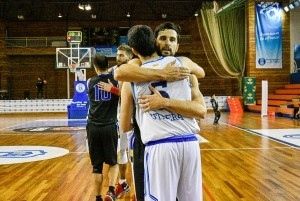 El Enrique Benítez tumba a Utrera para seguir en la senda del playoff (73-57)