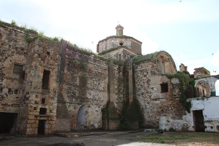 Fomento destina 800.000 euros para conservar el Colegio de Santa Catalina de Trigueros