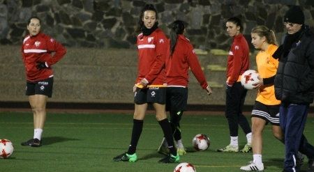 Sevilla-Sporting Huelva: derbi para tomar aire