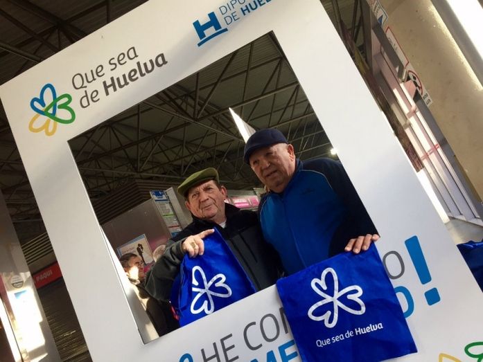 La campaña 'Que sea de Huelva' se suma a la celebración del 150 aniversario del Mercado del Carmen