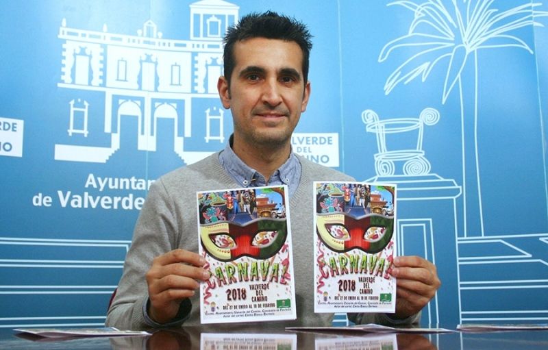 El pregón y la coronación de la Corte abren las puertas del Carnaval de Valverde