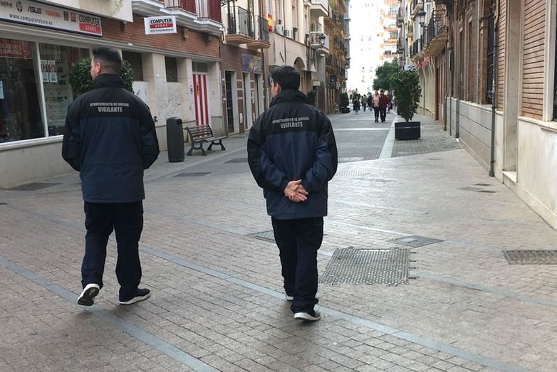 El runrún: Los vigilantes del centro