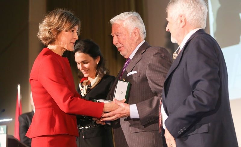 El presidente de Fundación Caja Rural del Sur, distinguido en el 40 aniversario de Asaja Sevilla
