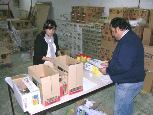 Asuntos Sociales continúa con el programa de reparto de alimentos