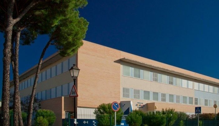 El runrún: Ni un colegio entre los mejores