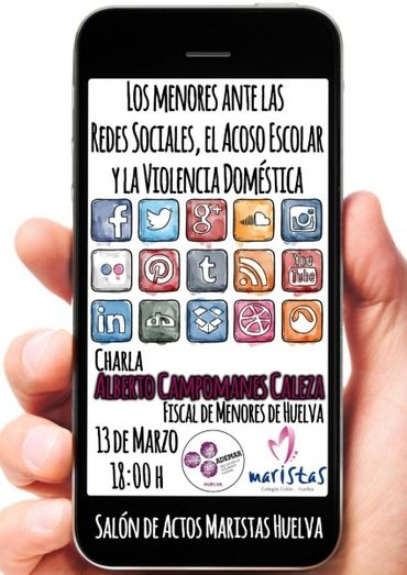 El fiscal de Menores ofrece en los Maristas una charla sobre los riesgos de las redes sociales y el acoso escolar