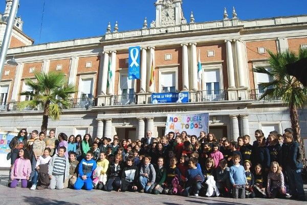 El Ayuntamiento escoge 36 redacciones para el concurso escolar contra la violencia de género