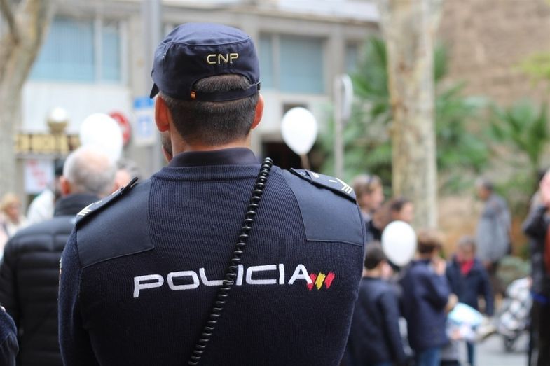 Siete detenidos de una red criminal especializada en robos en cajas fuertes mediante butrones