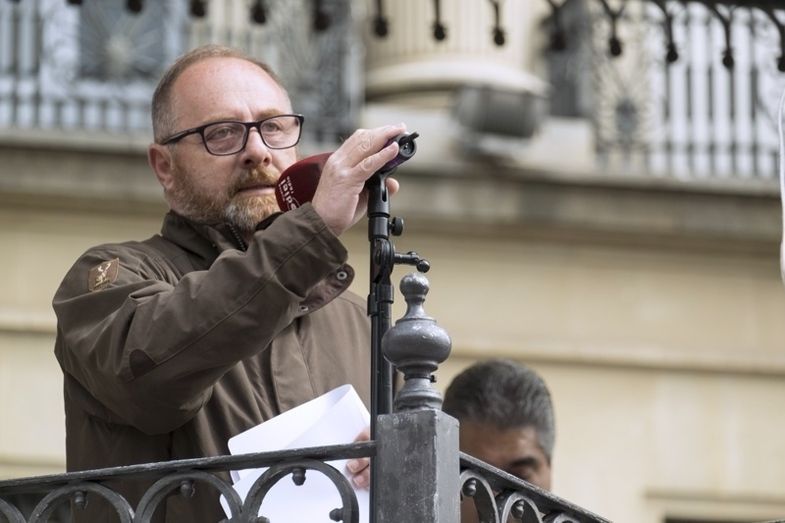 Antonio del Castillo, 'extrañado' por las declaraciones de Ruth Ortiz sobre el PP, dice que Susana Díaz también fue invitada