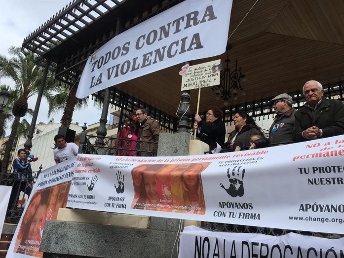 Familias de víctimas de asesinato pedirán 'cordura' a la justicia para que el crimen de Almonte no quede 'impune'