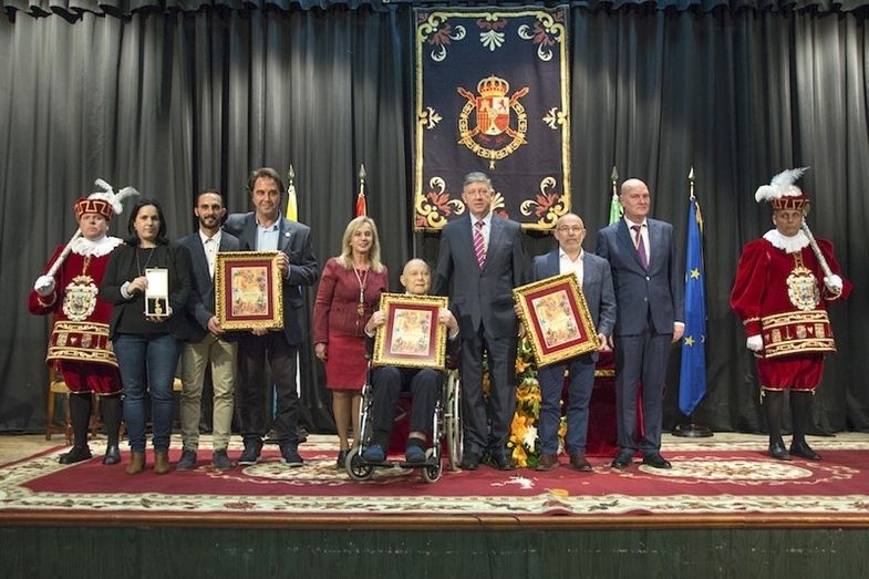 Palos entrega sus Medallas de Oro 2018 y clausura brillantemente las Fiestas de San Jorge