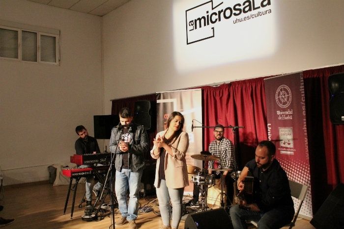 El sonido original de Flazz Trío despide la temporada de la MicroSala